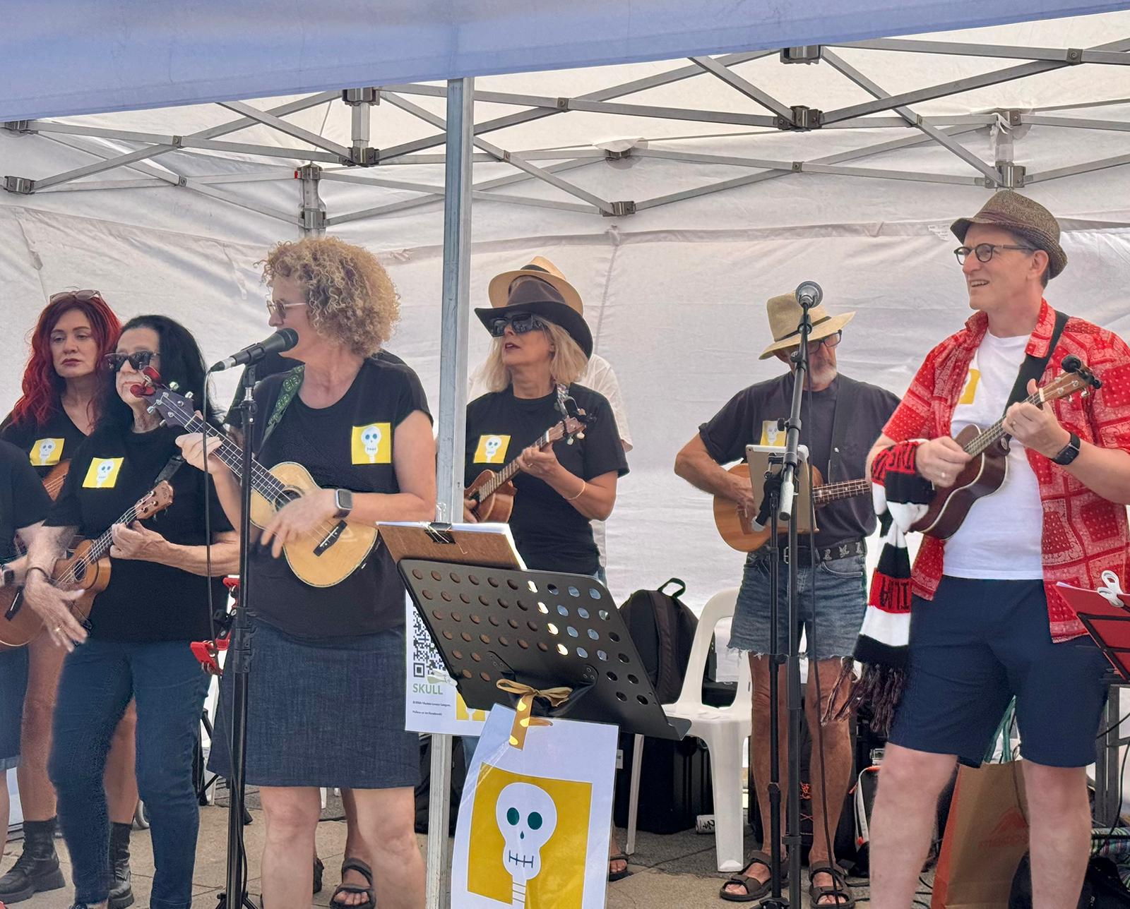 Close up photo of the band at St Kilda Festival